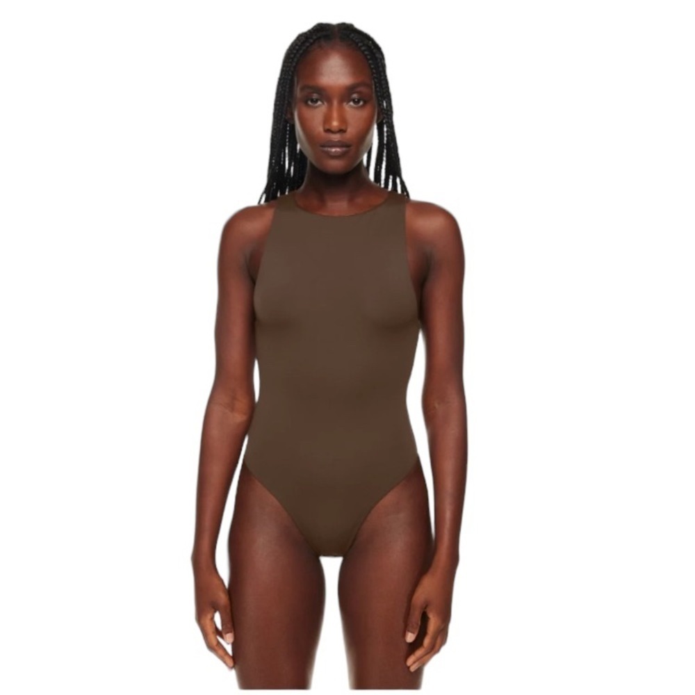 Babaton Contour ‘90s High-Neck Bodysuit Rich Mocha Brown Large